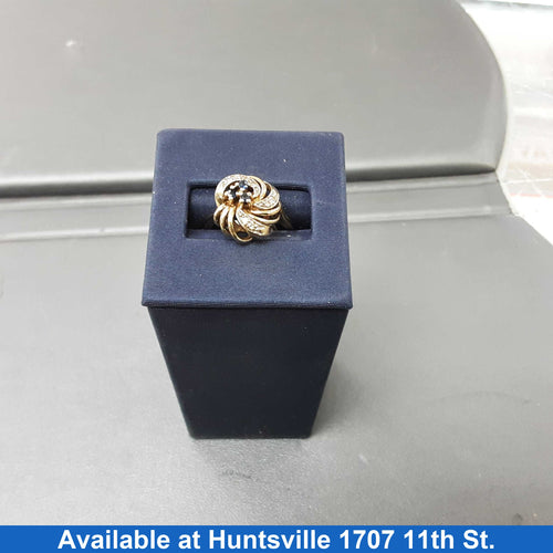 Women's Ring - Yellow Gold 14k (.585) 4.7 grams Size 7