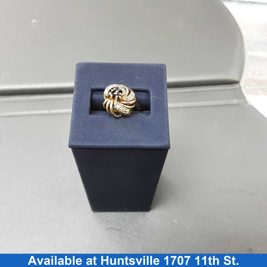 Women's Ring - Yellow Gold 14k (.585) 4.7 grams Size 7