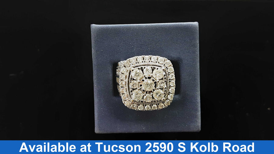 Women's Ring - White Gold 10k (.417) 13.1 grams Size 7