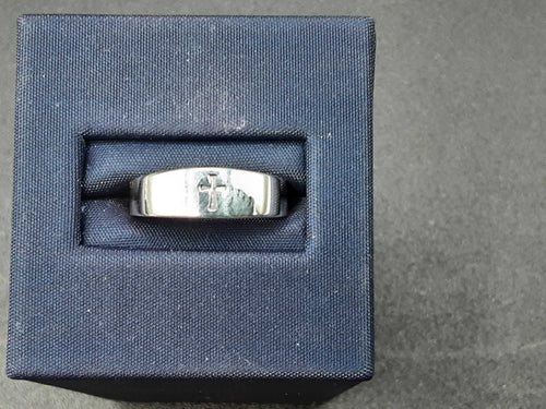 Ring - Wedding Band - Silver 2.6 grams Size 6