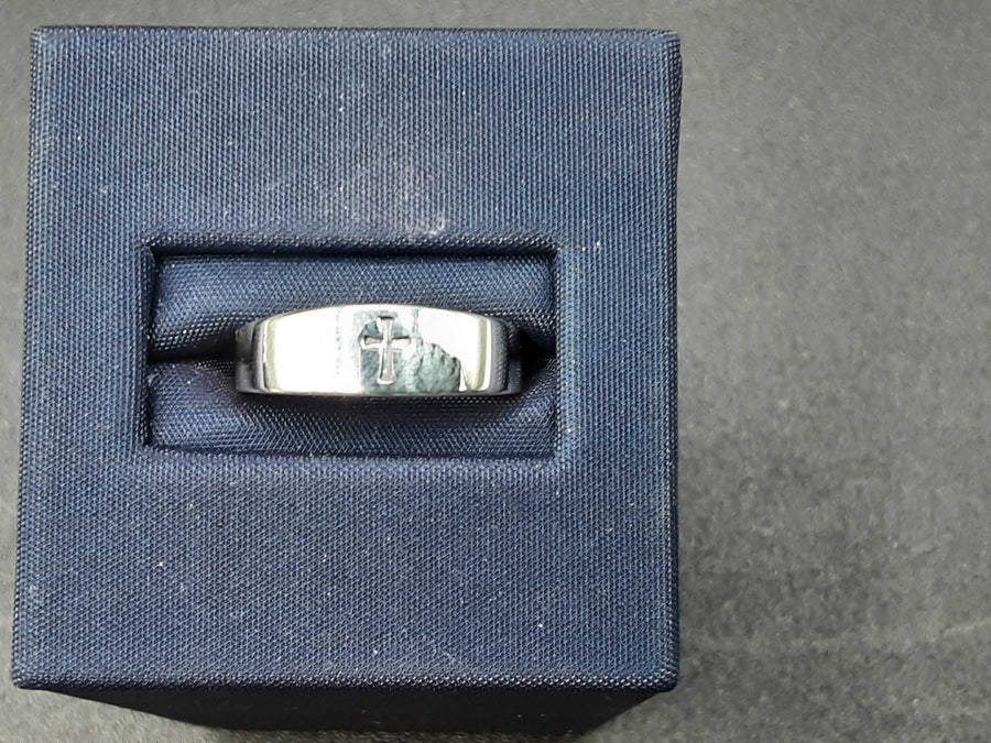 Ring - Wedding Band - Silver 2.6 grams Size 6