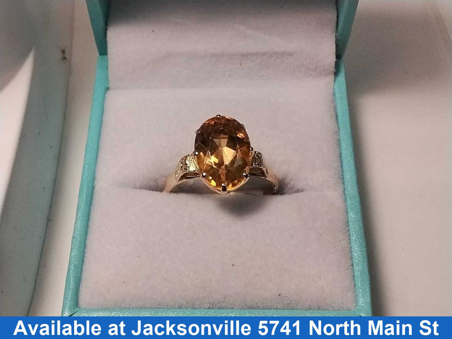 Women's Ring - Yellow Gold 18k (.750) 3.5 grams Size 6