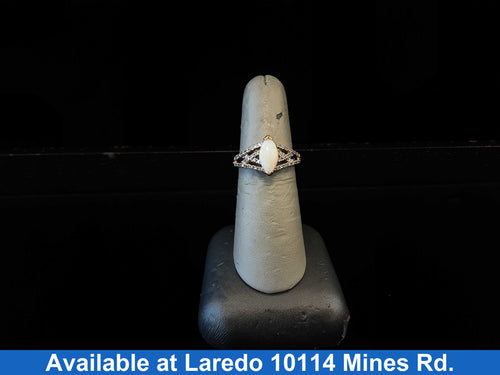 Women's Ring - Yellow Gold 14k (.585) 3.1 grams Size 20