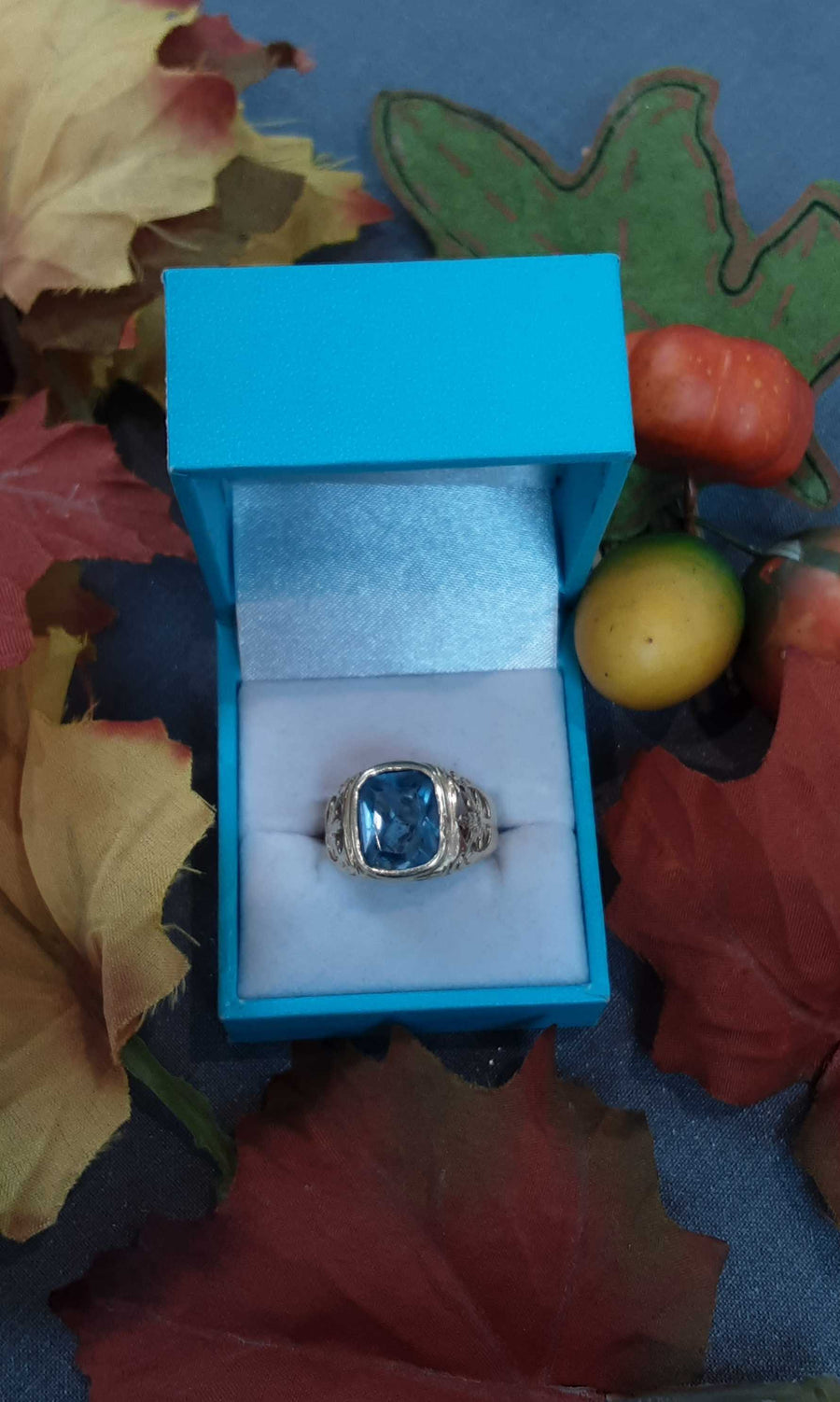 Men's Ring - Yellow Gold 14k (.585) 5.8 grams Size 10.5