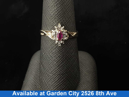 Women's Ring - Yellow Gold 14k (.585) 2 grams Size 7.5