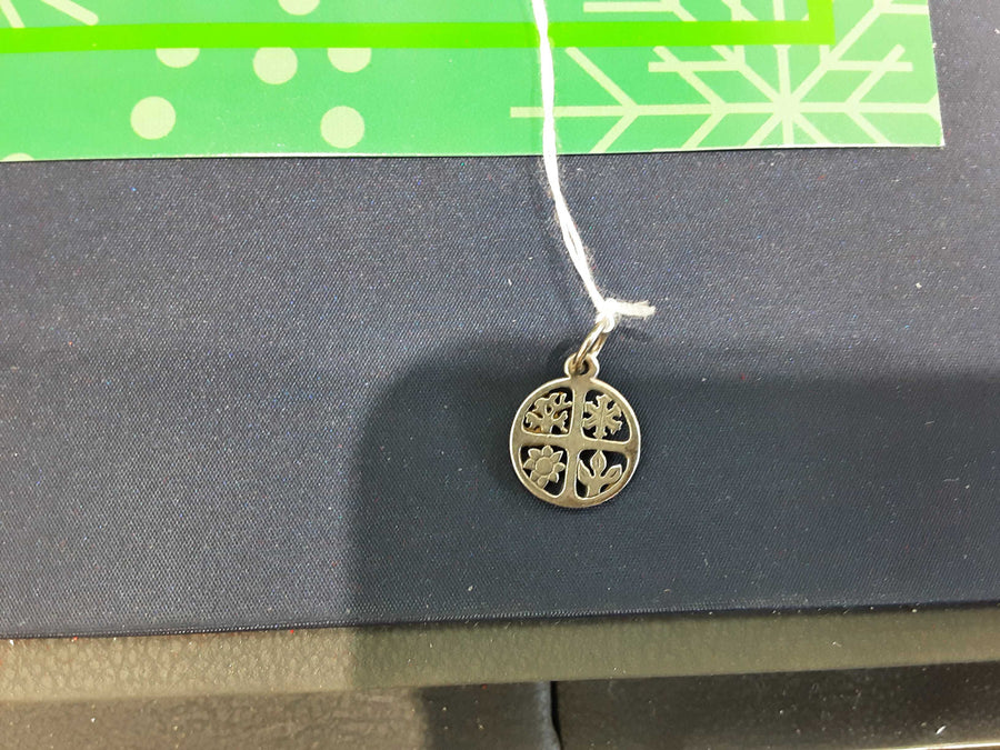 Symbol Pendant - Silver 1.3 grams