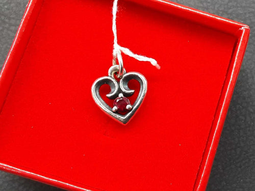 Diamond Pendant - Silver 1.7 grams
