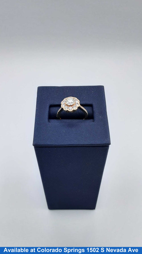 Women's Ring - Yellow Gold 14k (.585) 2.2 grams Size 4