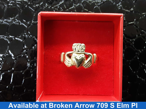 Men's Ring - Yellow Gold 10k (.417) 5.3 grams Size 20