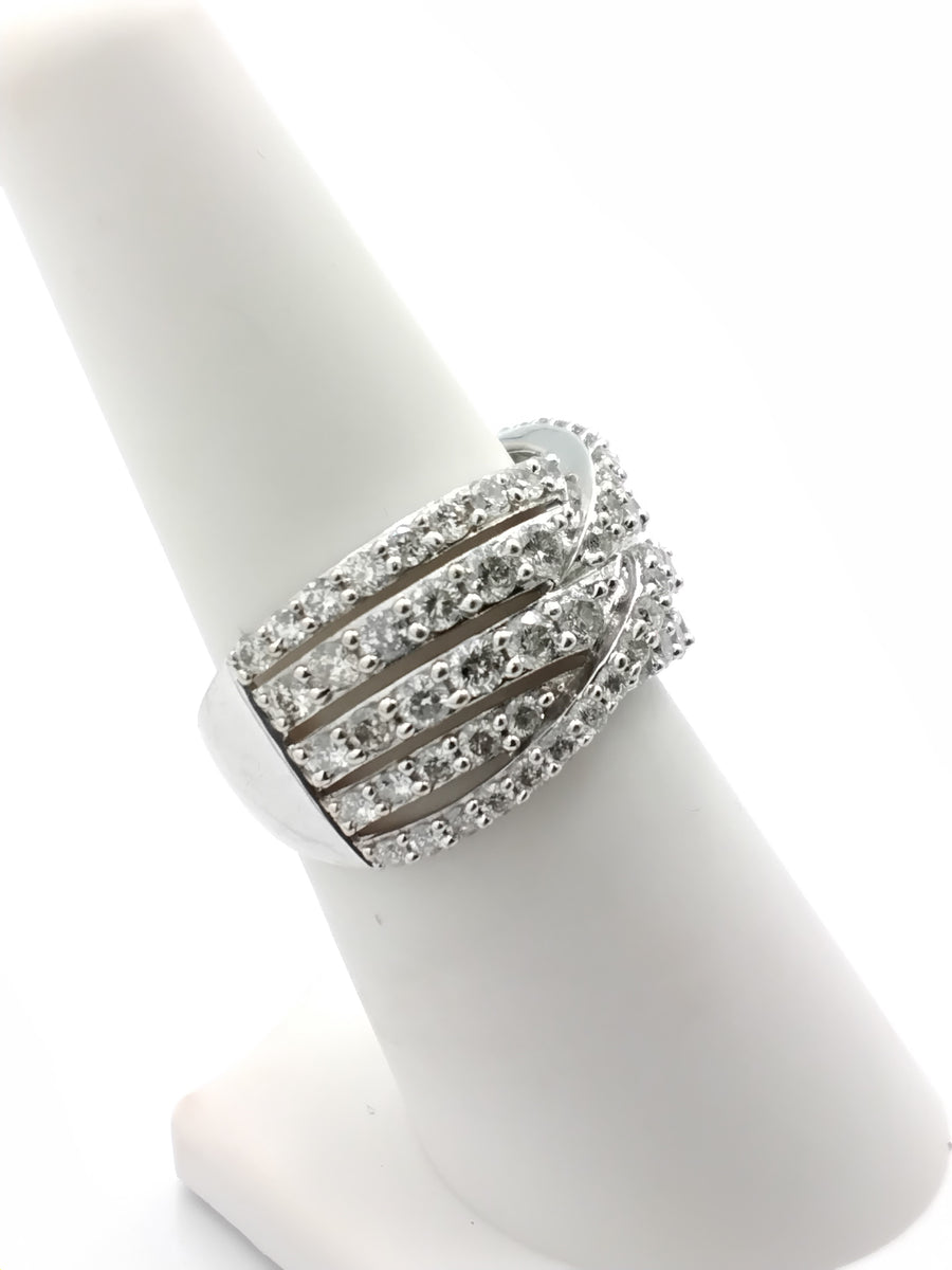 Women's Ring - White Gold 14k (.585) 5.8 grams Size 7
