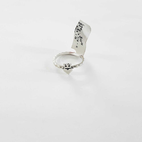Women's Ring - Silver 1.6 grams Size 5.5