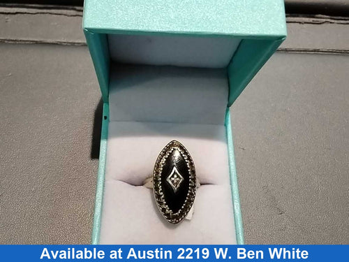 Women's Ring - Yellow Gold 10k (.417) 5.4 grams Size 9
