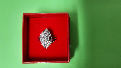 Women's Ring - Yellow Gold 10k (.417) 4.6 grams Size 20
