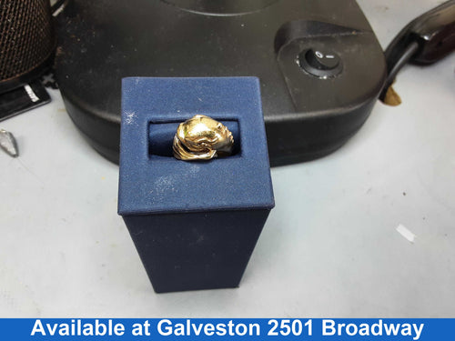 Men's Ring - Yellow Gold 14k (.585) 7.5 grams Size 5