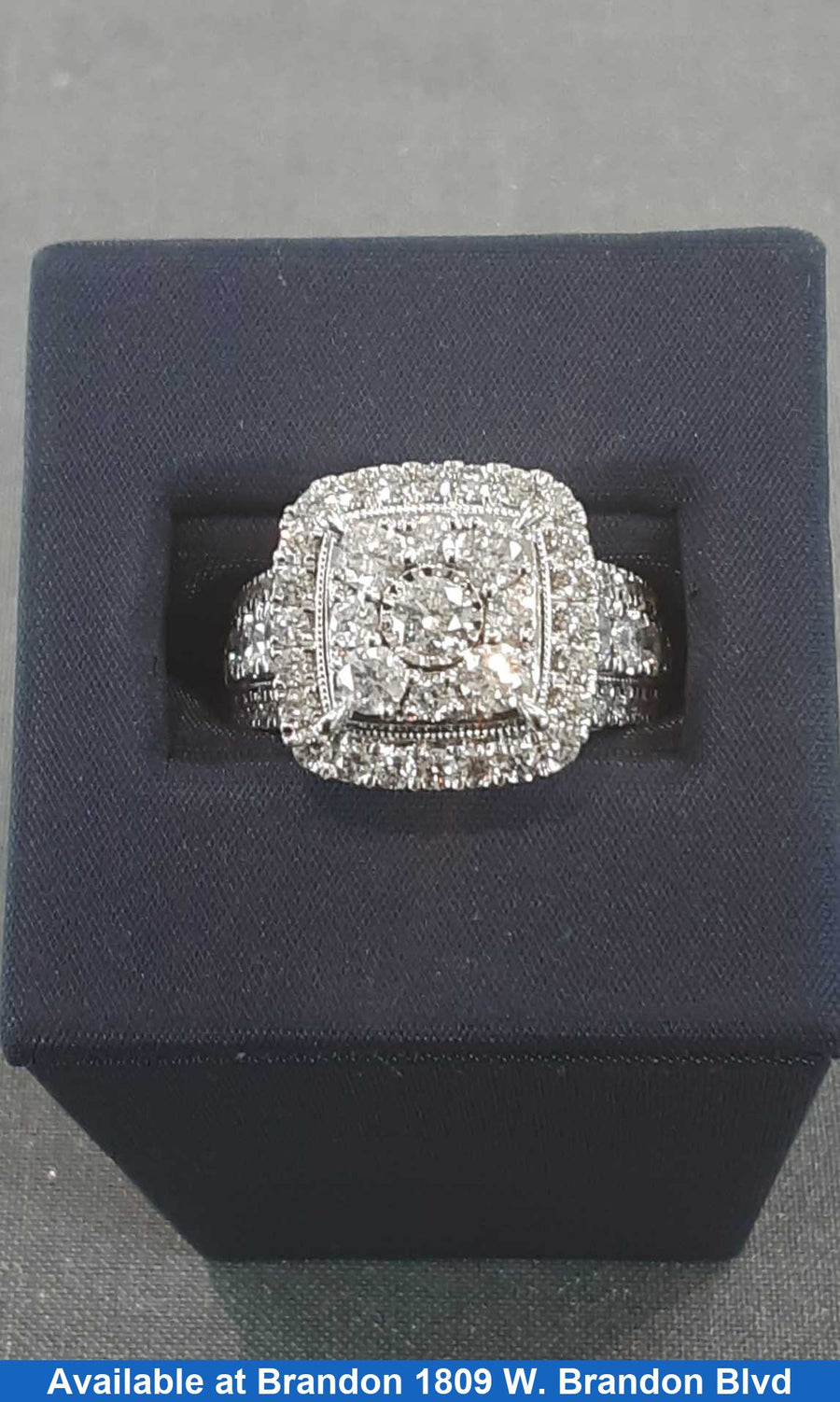 Women's Ring - White Gold 10k (.417) 8.4 grams Size 9.5