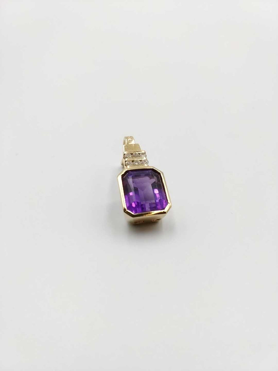 Pendant - Yellow Gold 14k (.585) 4.5 grams