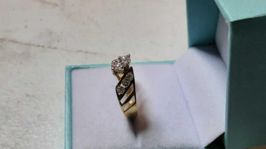 Ring - Engagement Set - Yellow Gold 14k (.585) 4.1 grams Size 10