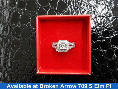 Women's Ring - Anniversary - White Gold 14k (.585) 6.6 grams Size 20