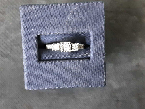Ring - Wedding Set - White Gold 10k (.417) 3 grams Size 20