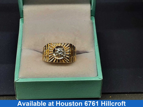 Men's Ring - Yellow Gold 18k (.750) 5.5 grams Size 6.5