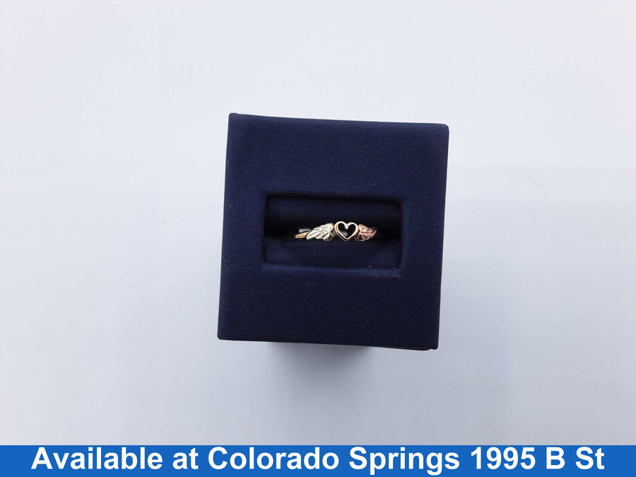Women's Ring - Black Hills Gold 10k (.417) 1 grams Size 7.5