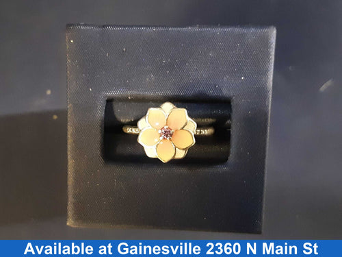 Women's Ring - Silver 2.6 grams Size 5.5