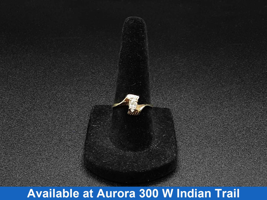Women's Ring - Yellow Gold 14k (.585) 1.8 grams Size 6.5