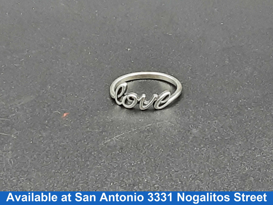 Women's Ring - Silver 2.2 grams Size 10