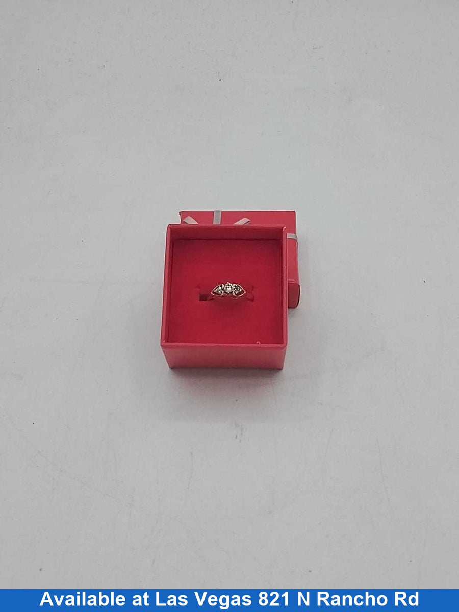 Women's Ring - Solitaire - Yellow Gold 18k (.750) 3.2 grams Size 9.5