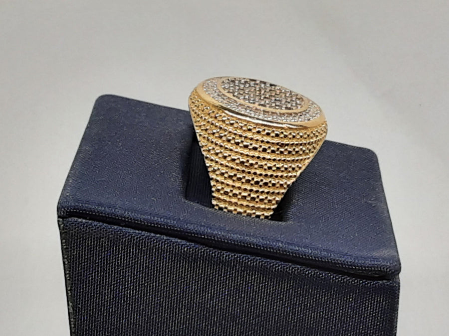 Men's Ring - Yellow Gold 10k (.417) 9 grams Size 10.5