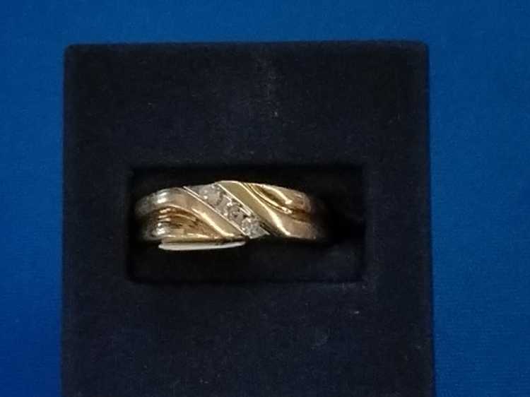 Ring - Wedding Band - Yellow Gold 10k (.417) 6.1 grams Size 9