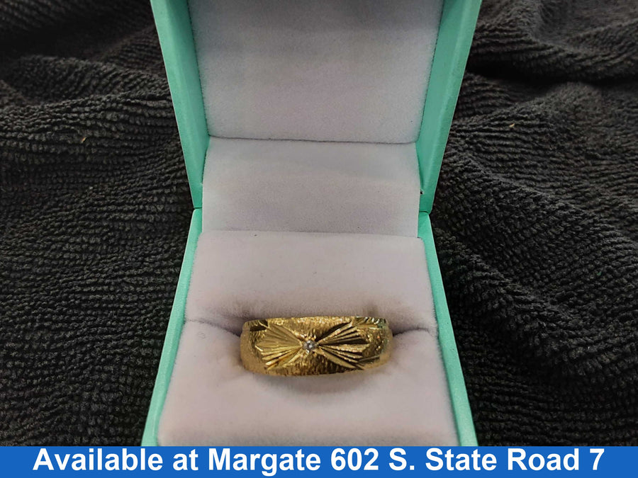 Men's Ring - Yellow Gold 10k (.417) 4.8 grams Size 6