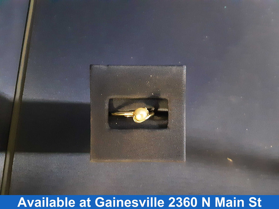 Women's Ring - Yellow Gold 14k (.585) 1.7 grams Size 9