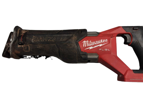 Milwaukee Red Cordless Reciprocating Saw