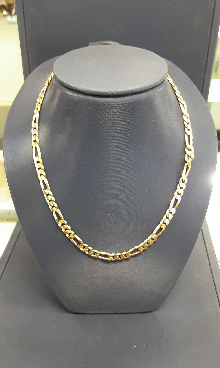 Figaro Chain - Yellow Gold 10k (.417) 21.9 grams 22 inch