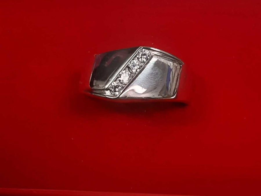 Men's Ring - Silver 6.9 grams Size 10