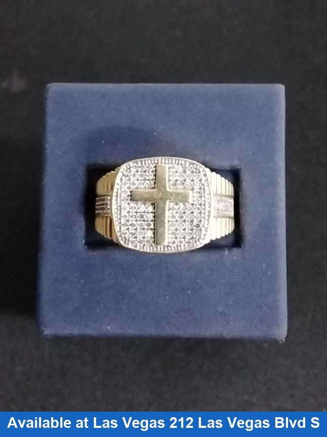 Men's Ring - Yellow Gold 10k (.417) 7.1 grams Size 10.5