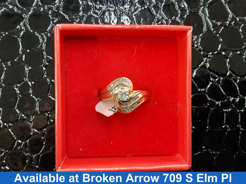 Women's Ring - Yellow Gold 14k (.585) 5 grams Size 20