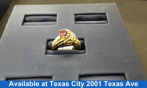 Women's Ring - Yellow Gold 18k (.750) 4.1 grams Size 6
