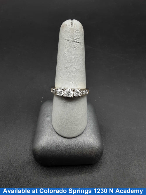 Women's Ring - Yellow Gold 14k (.585) 4.6 grams Size 8.5