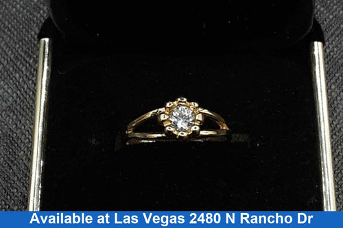 Women's Ring - Solitaire - Yellow Gold 14k (.585) 1.1 grams Size 4