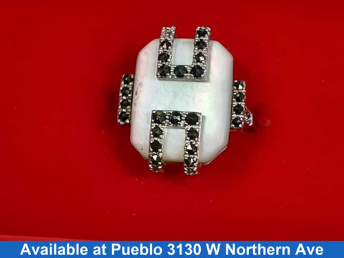 Women's Ring - Silver 10.6 grams Size 7