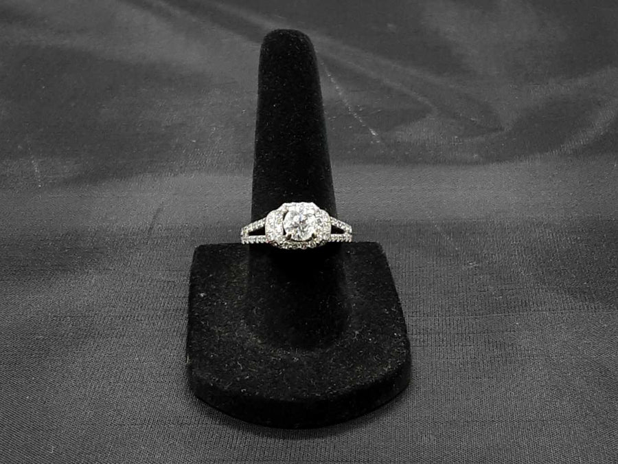 Women's Ring - White Gold 14k (.585) 4.3 grams Size 6.5