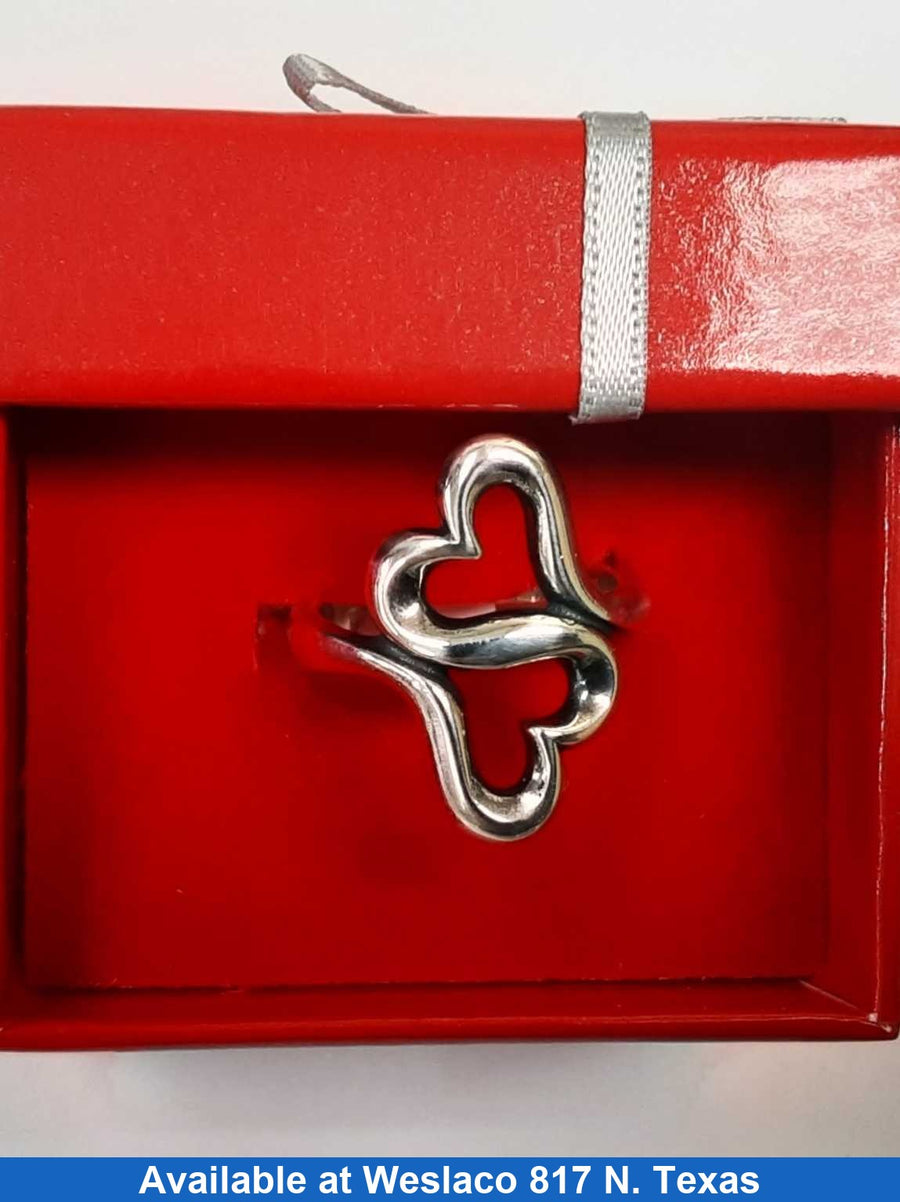 Women's Ring - Silver 5.6 grams Size 7