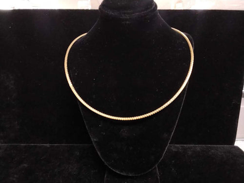 Chain - Tricolor Gold 10k (.417) 2.4 grams 16 inch