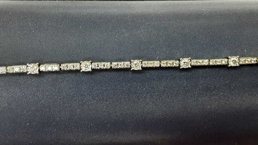 Tennis Bracelet - White Gold 10k (.417) 6.7 grams 8 inch