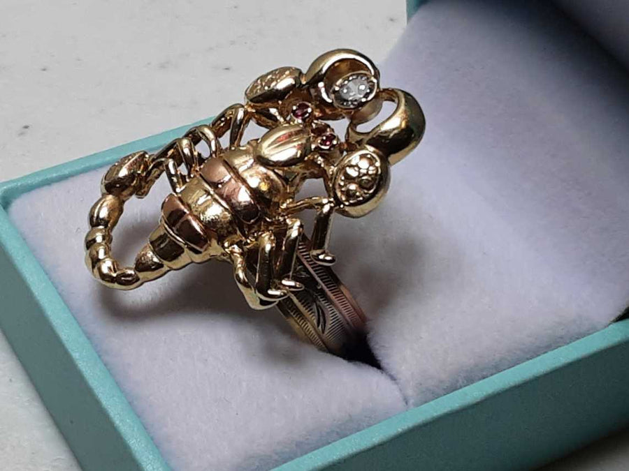Men's Ring - Tricolor Gold 10k (.417) 7.8 grams Size 9.5