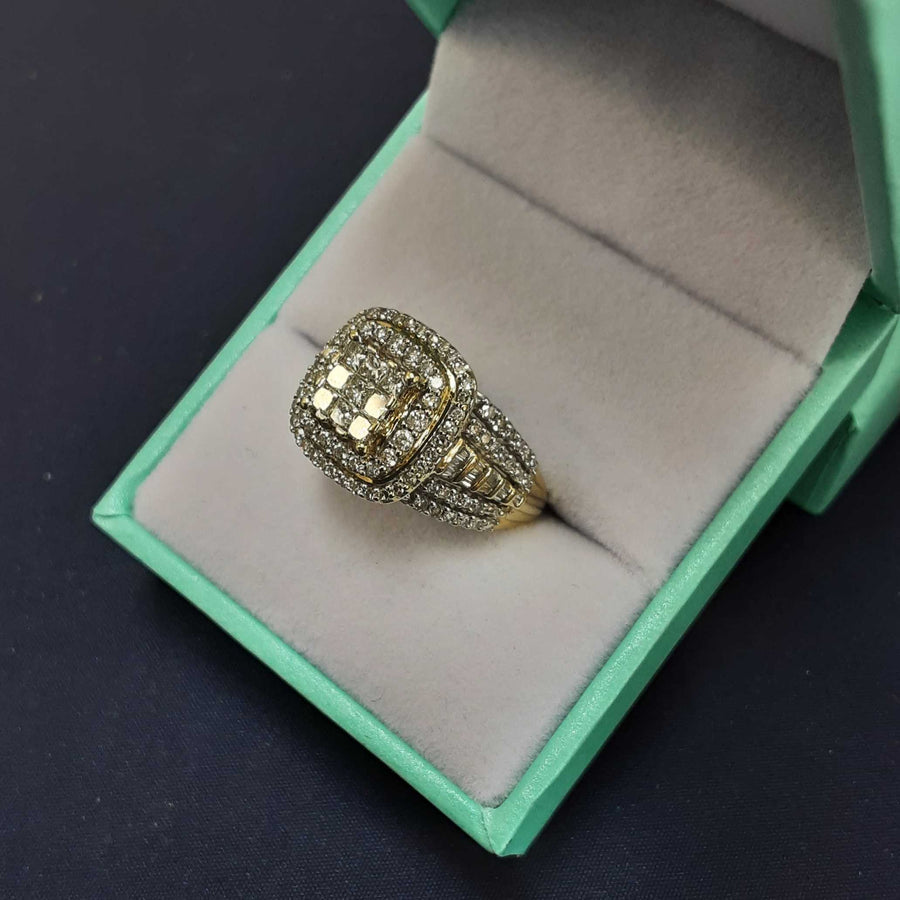Women's Ring - Yellow Gold 10k (.417) 4.6 grams Size 7