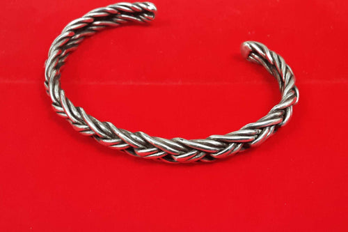 Bangle Bracelet - Silver 19.8 grams 7 inch