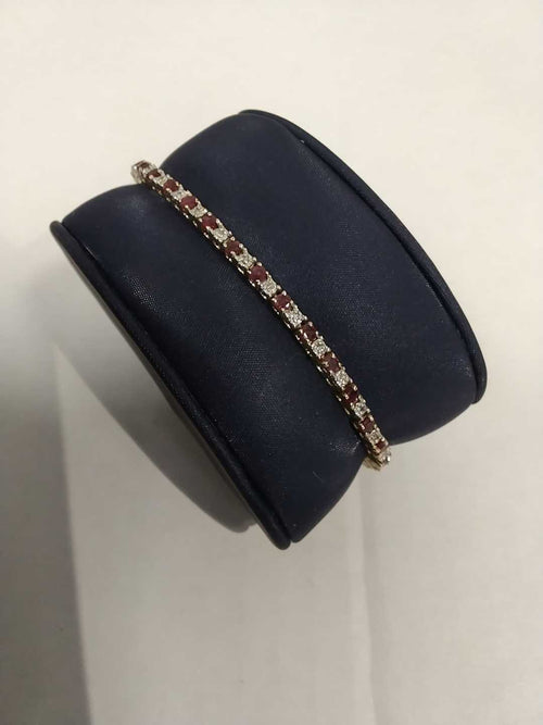 Tennis Bracelet - Yellow Gold 14k (.585) 8.9 grams 8 inch